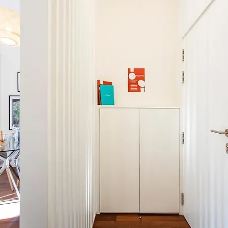 Apartment Almada 516 - Lively Studio By Lovelystay *
